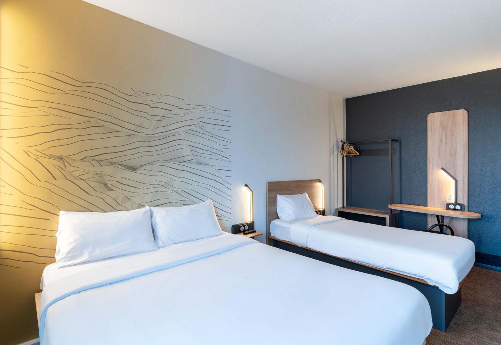 B&B Hotel Lille Grand Stade Вільнев-д'Аск Екстер'єр фото