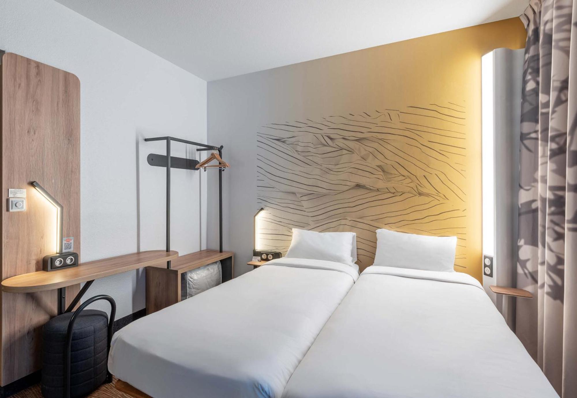 B&B Hotel Lille Grand Stade Вільнев-д'Аск Екстер'єр фото